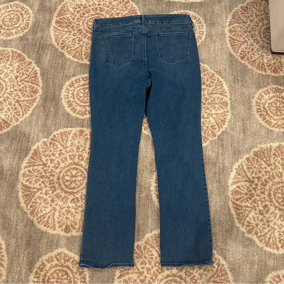 NYDJ size 16 - Picture 2 of 4